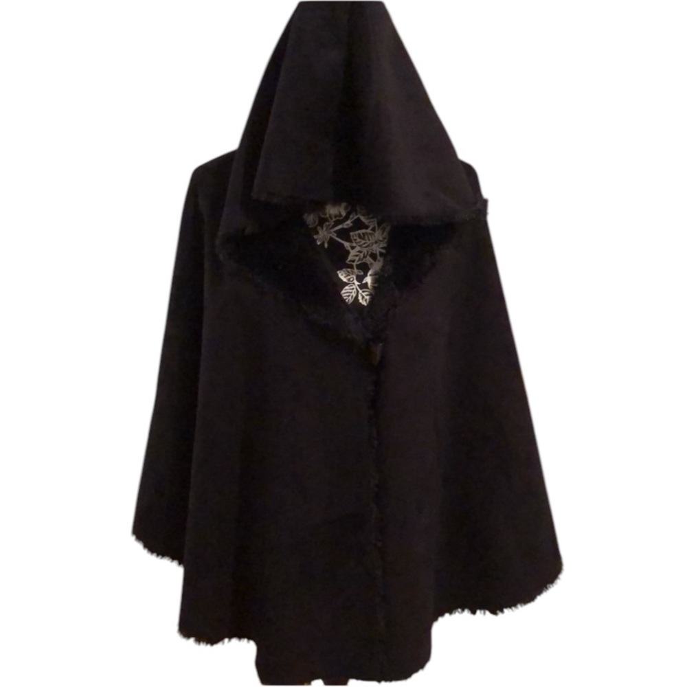 Katie & Todd black faux suede hooded cape fits up to XL optional sleeve